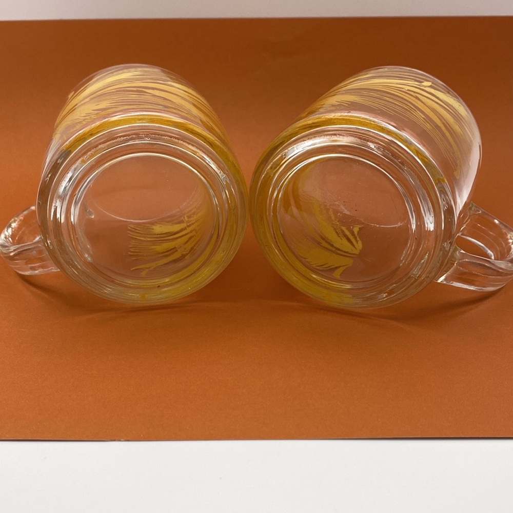 Vintage Libby Golden Yellow Wheat Glass Coffee Cups Made In USA Set Of Two - Picture 4 of 6